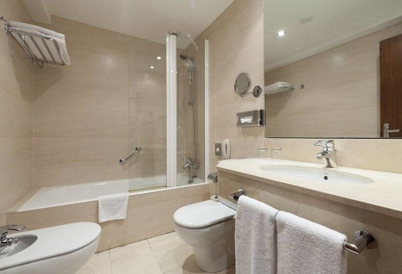 חדר סופריור, Urh Palacio De Oriol