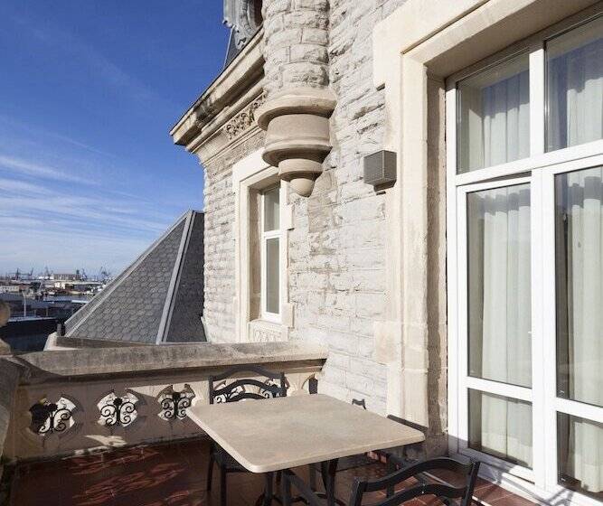 חדר סופריור, Urh Palacio De Oriol