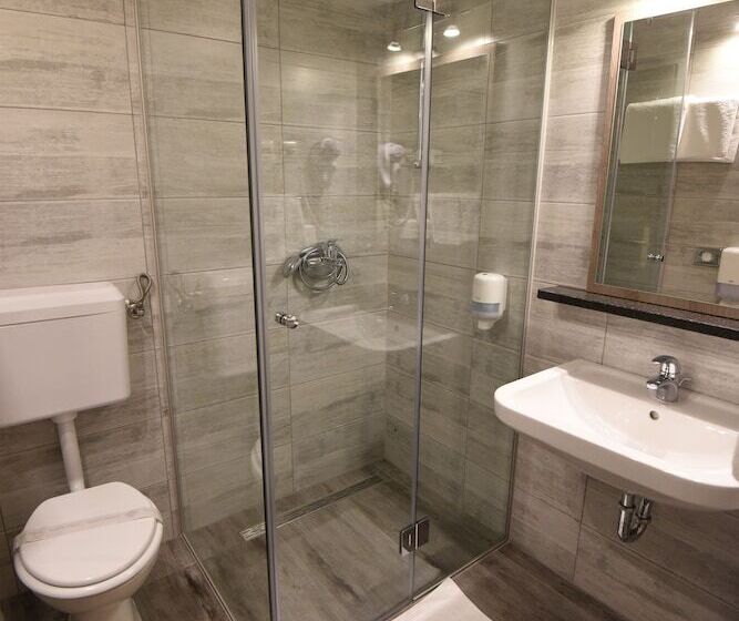 غرفة قياسية, Vicko