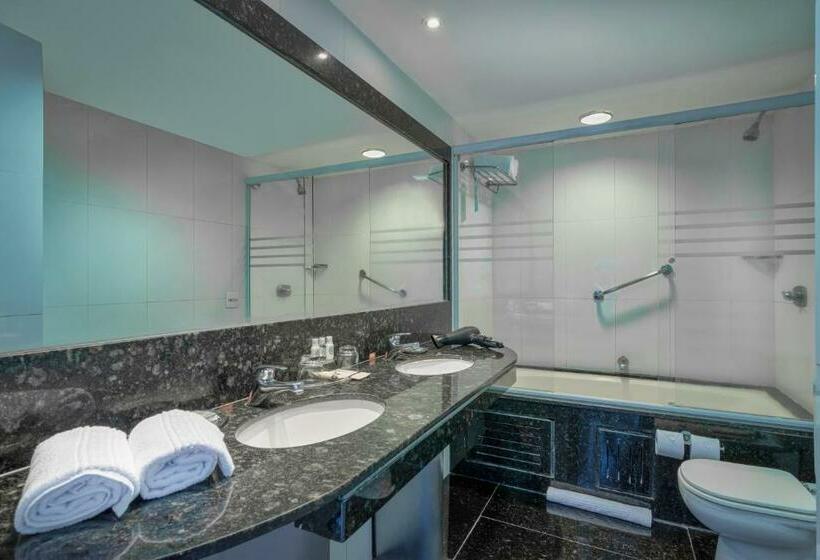 سوئیت کلاسیک, Wyndham Rio Barra