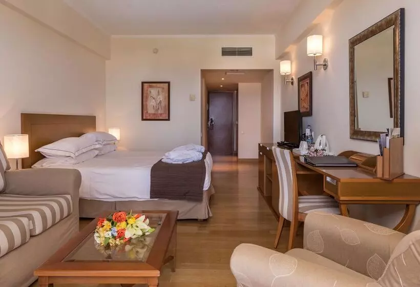 スタンダードルーム, Neptune Luxury Resort