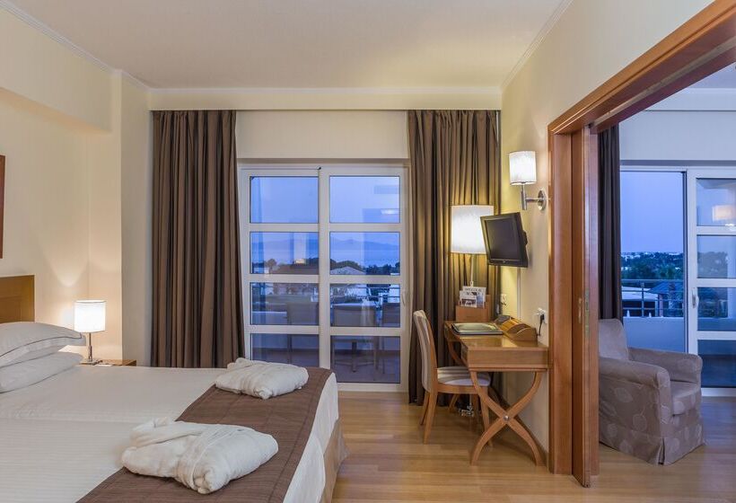 סוויטה, Neptune Luxury Resort