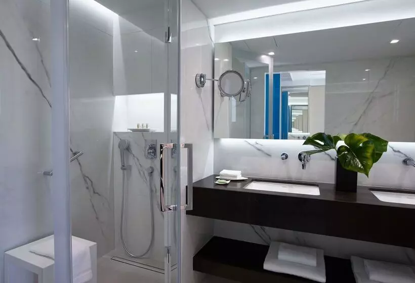 デラックスルーム, Neptune Luxury Resort
