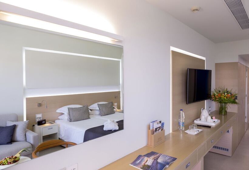 חדר דלוקס, Neptune Luxury Resort