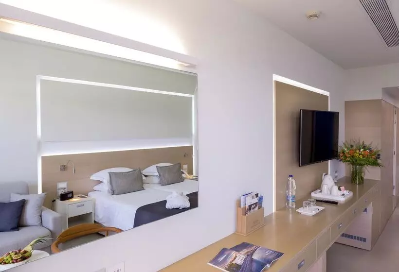 デラックスルーム, Neptune Luxury Resort