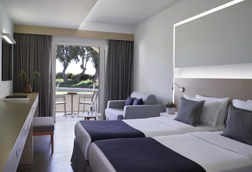 デラックスルーム, Neptune Luxury Resort
