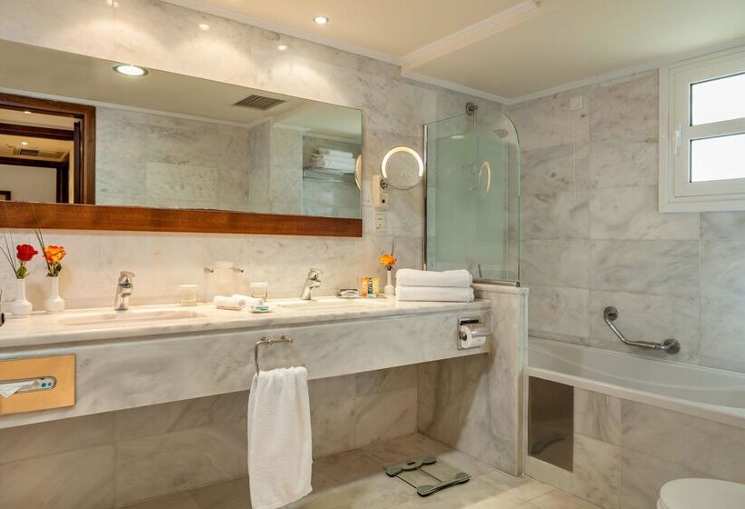 דירת אקזקיוטיב, חדר שינה 1, Neptune Luxury Resort