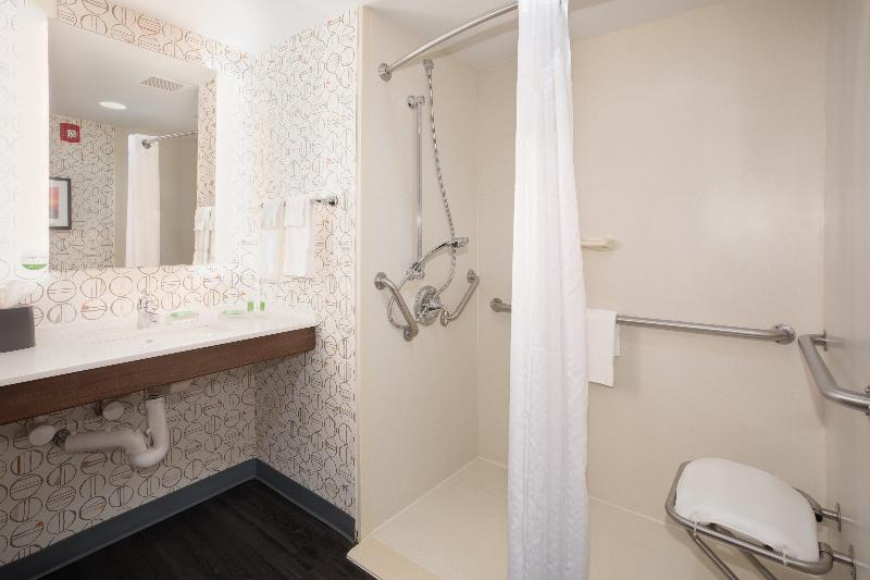 Семейный Номер, Neptune Luxury Resort
