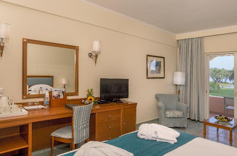 חדר סטנדרט נוף לים, Neptune Luxury Resort