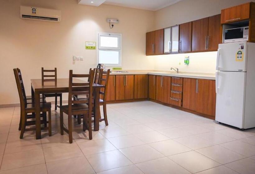 فيلا غرفتين نوم, Al Jar Resort   Families Only