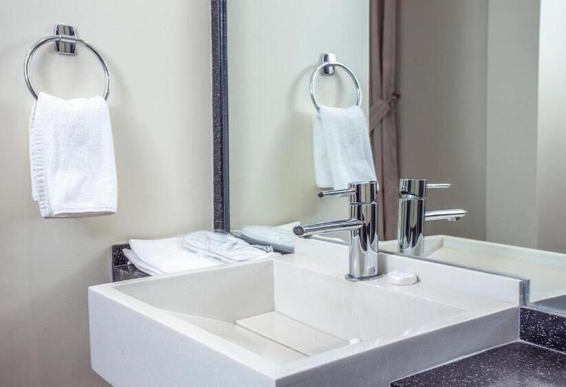 فيلا غرفتين نوم مطلة على البحر, Al Jar Resort   Families Only