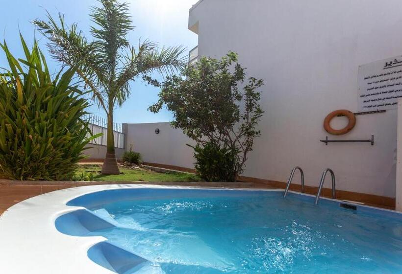 Вилла 2 Спальни, Al Jar Resort   Families Only