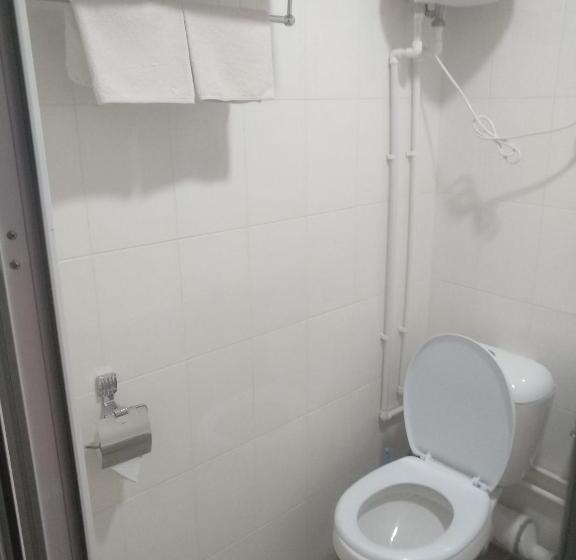 Chambre Economy, Sakura Inn