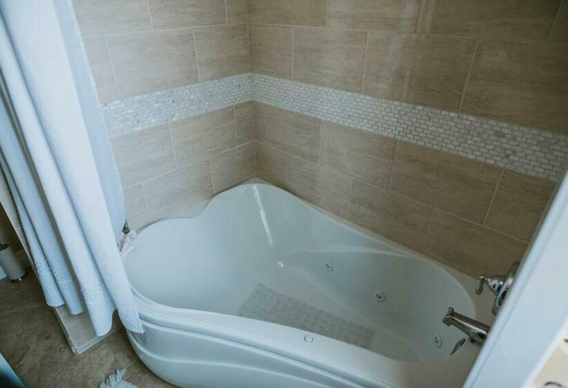 جناح, The Chepstow Inn