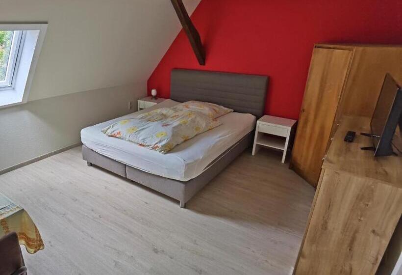 スタンダードルーム, Zum Schwarzen Adler