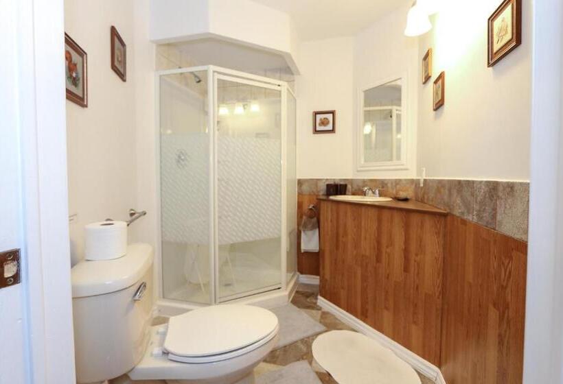 Familienzimmer, Cedar Drive Inn