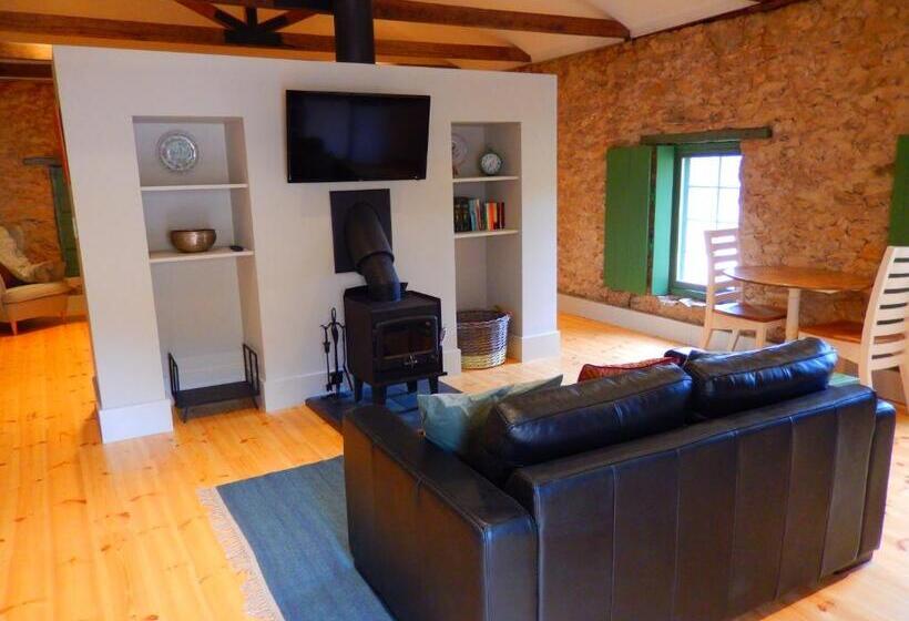 豪华工作室, Morialta Barns