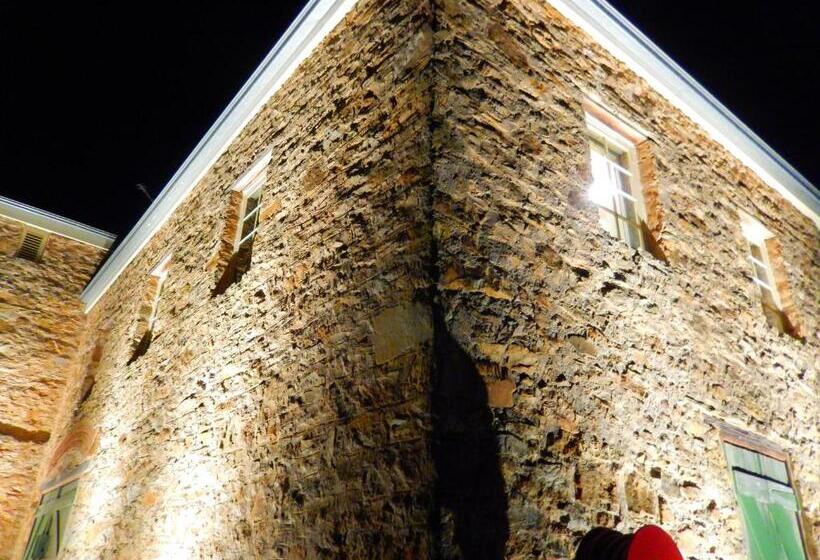 豪华工作室, Morialta Barns