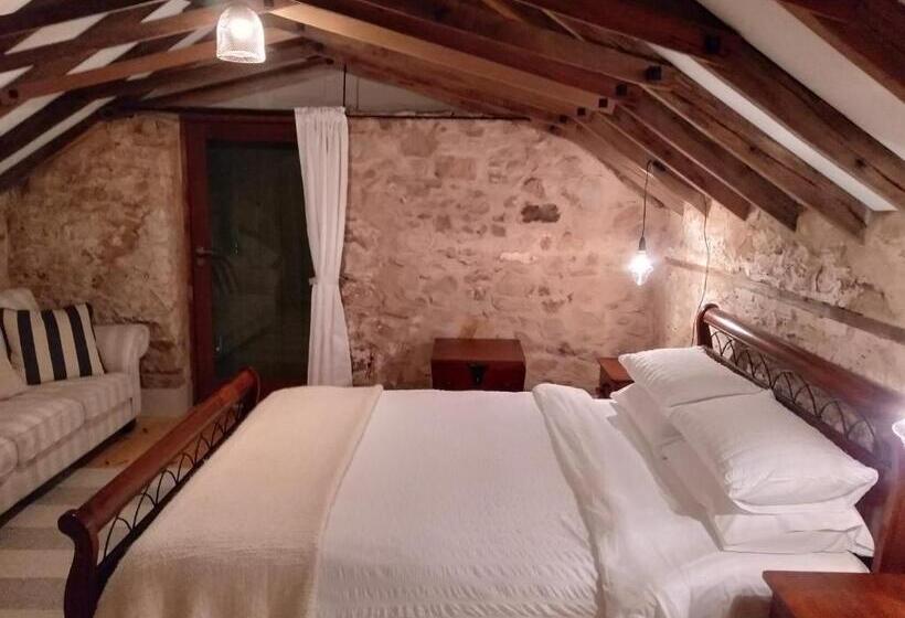 2间卧室的房子, Morialta Barns