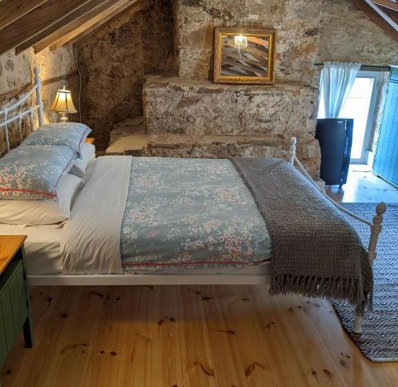 침실 2개 주택, Morialta Barns