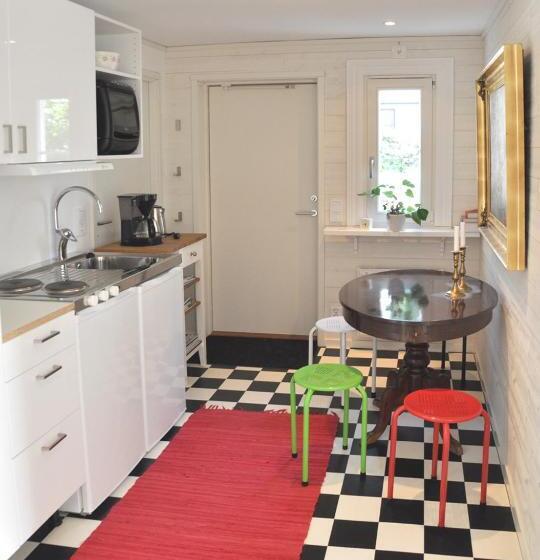 غرفة قياسية, Room In Ekestad