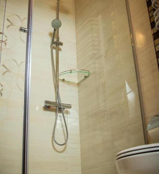 غرفة قياسية, Chalet