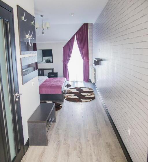 غرفة قياسية, Chalet