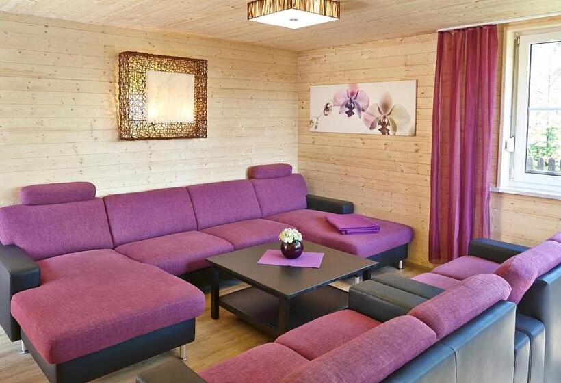 Дом 4 Спальни, La Porte