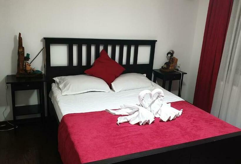 Номер Стандарт с Балконом, Pensiunea Agroturistica Cerna, Vaideeni, Valcea