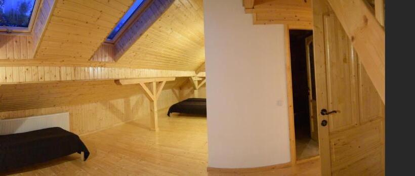 Четырехместный Номер Стандарт, Pensiunea Agroturistica Cerna, Vaideeni, Valcea