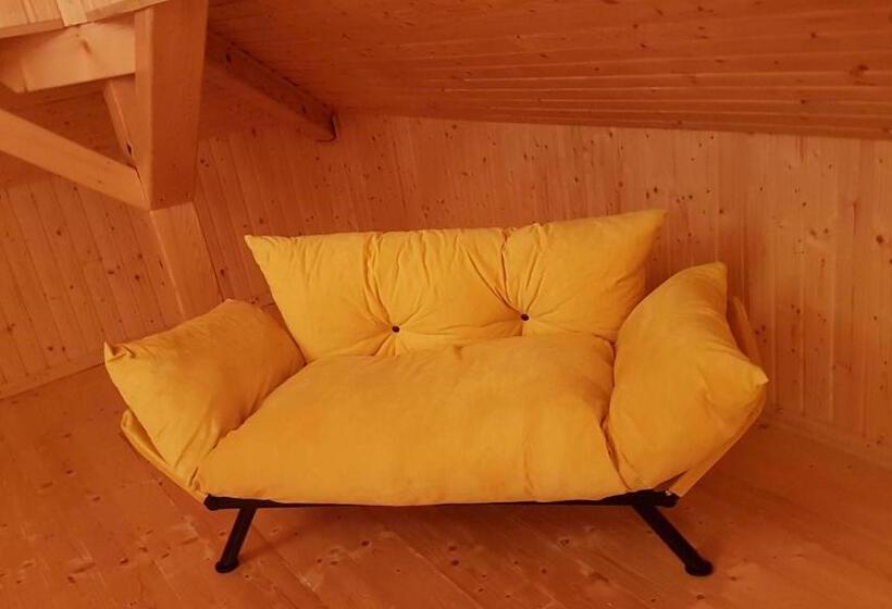 Номер Стандарт Трехместный, Pensiunea Agroturistica Cerna, Vaideeni, Valcea