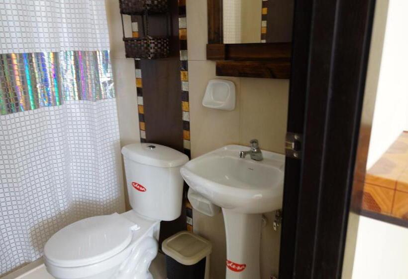 اتاق خانوادگی با چشم‌انداز دریا, Playa Aventura