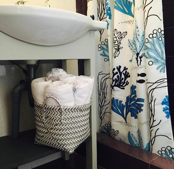 Семейный Номер, Casa La Moara Din Grădină