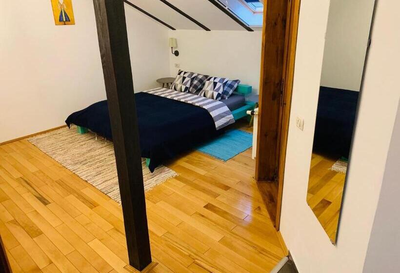 Номер Стандарт, Casa La Moara Din Grădină