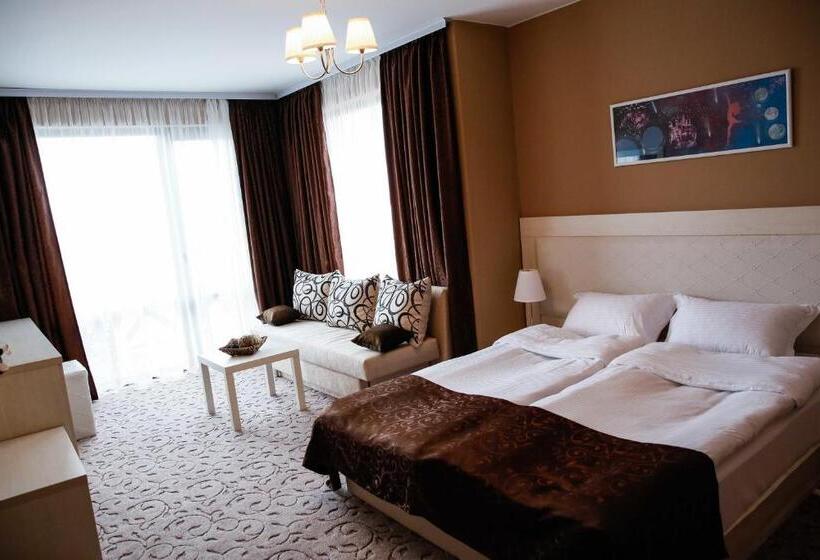 Студио Стандарт Вид на Сад, Einstein House & Spa