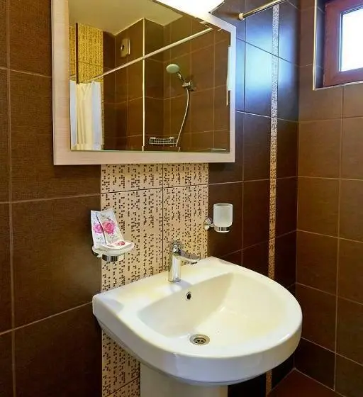 スタンダードルーム, Lakata Guest House