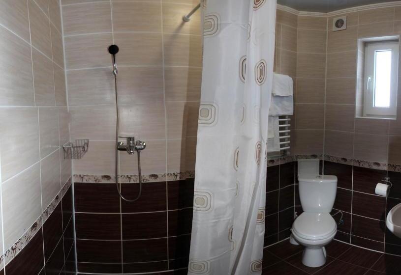 اتاق استاندارد, Yeva