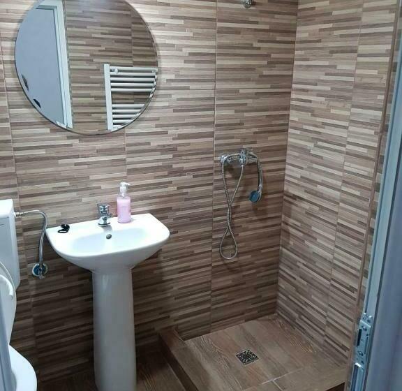 Номер Стандарт, Pensiunea Heaven