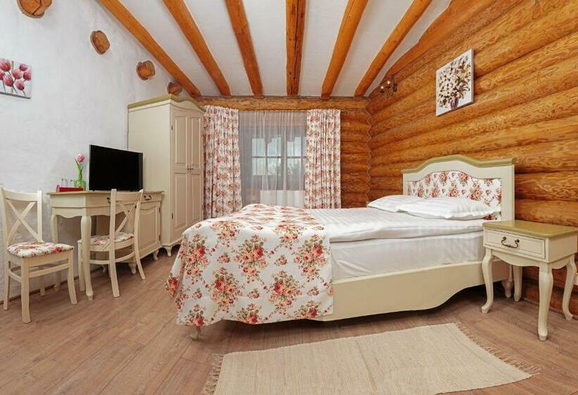 غرفة قياسية, Conacul Maria Theresa