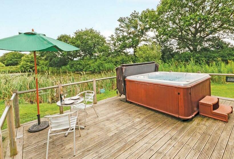 Дом 1 Спальня, Oakwood Lodges