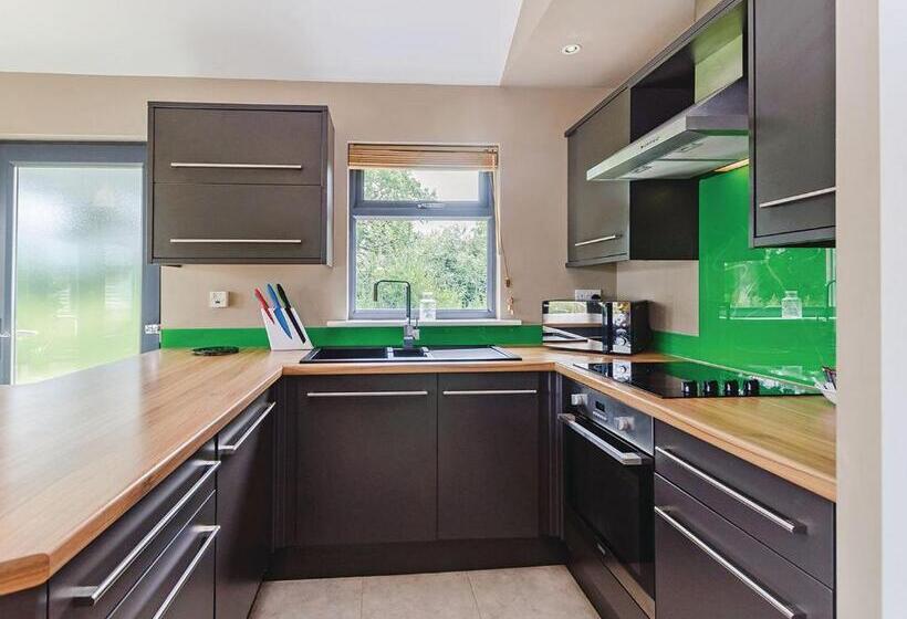 Дом 1 Спальня, Oakwood Lodges