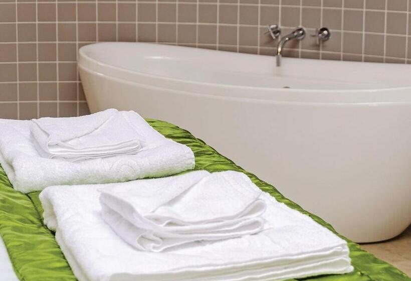 Дом 1 Спальня, Oakwood Lodges