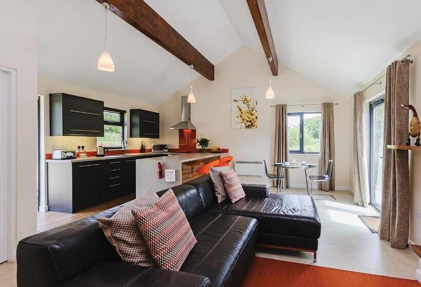 Дом 1 Спальня, Oakwood Lodges