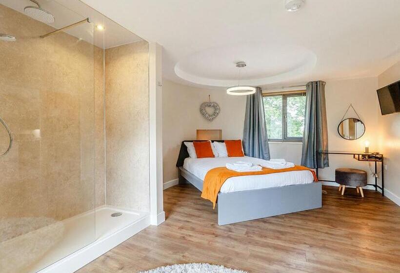 Дом 1 Спальня, Oakwood Lodges