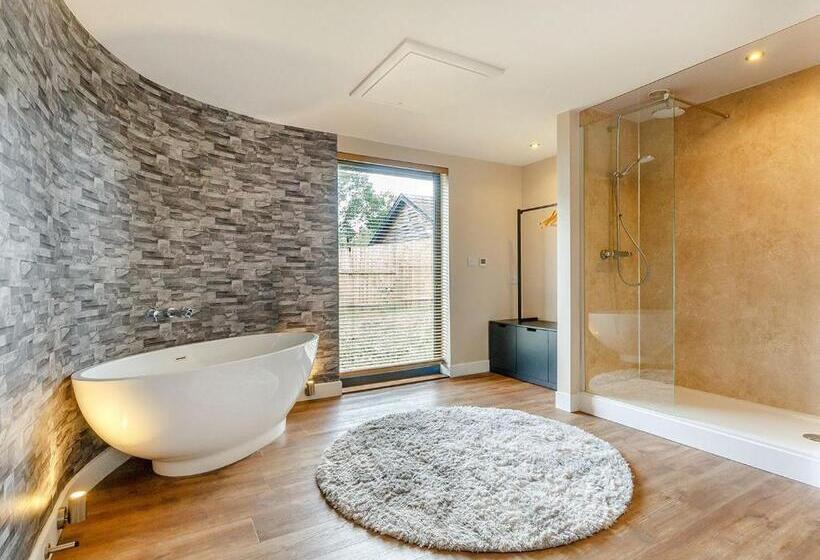 Дом 1 Спальня, Oakwood Lodges