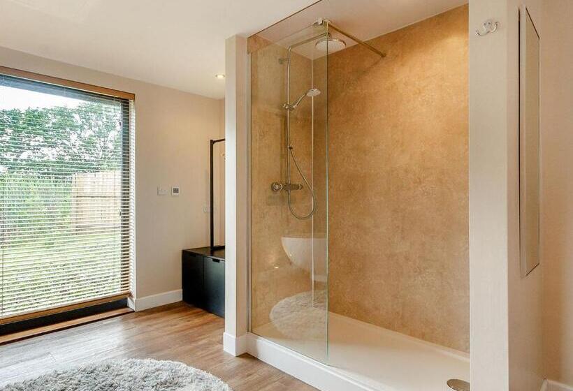 Дом 1 Спальня, Oakwood Lodges