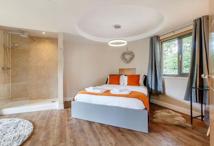 Дом 1 Спальня, Oakwood Lodges