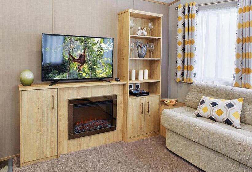 침실 2개 주택, Wild Rose Holiday Park