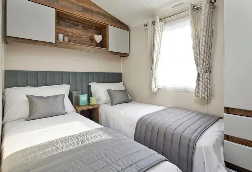 ３ベッドルームハウス, Wild Rose Holiday Park