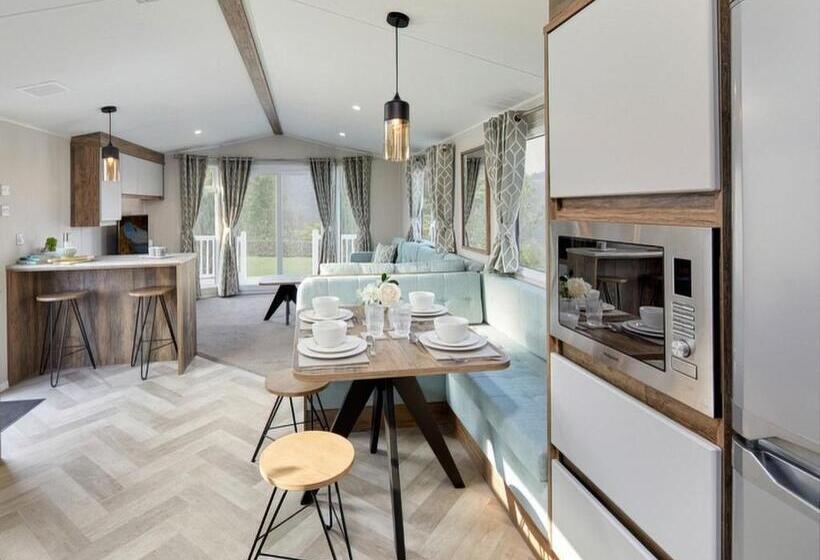 침실 2개 주택, Wild Rose Holiday Park